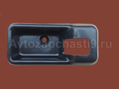 Облицовка ручки двери 3302,4301 правая 